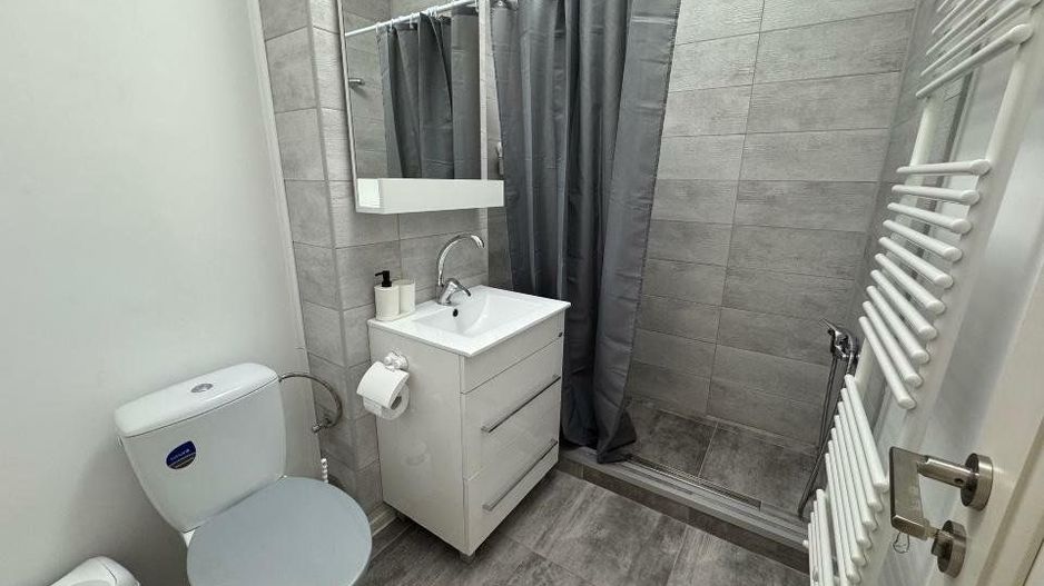 Garsoniera Exigent Plaza Faza 1 - Poză 9