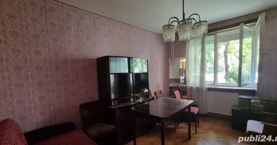 De vânzre apartament spațios în Satu Mare, pe Aleea Mircești, cu 3 camere, - Poză 1