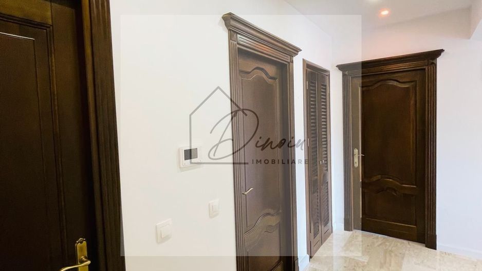 2 camere Premium I Vedere Panoramica I 82 mp - Poză 11