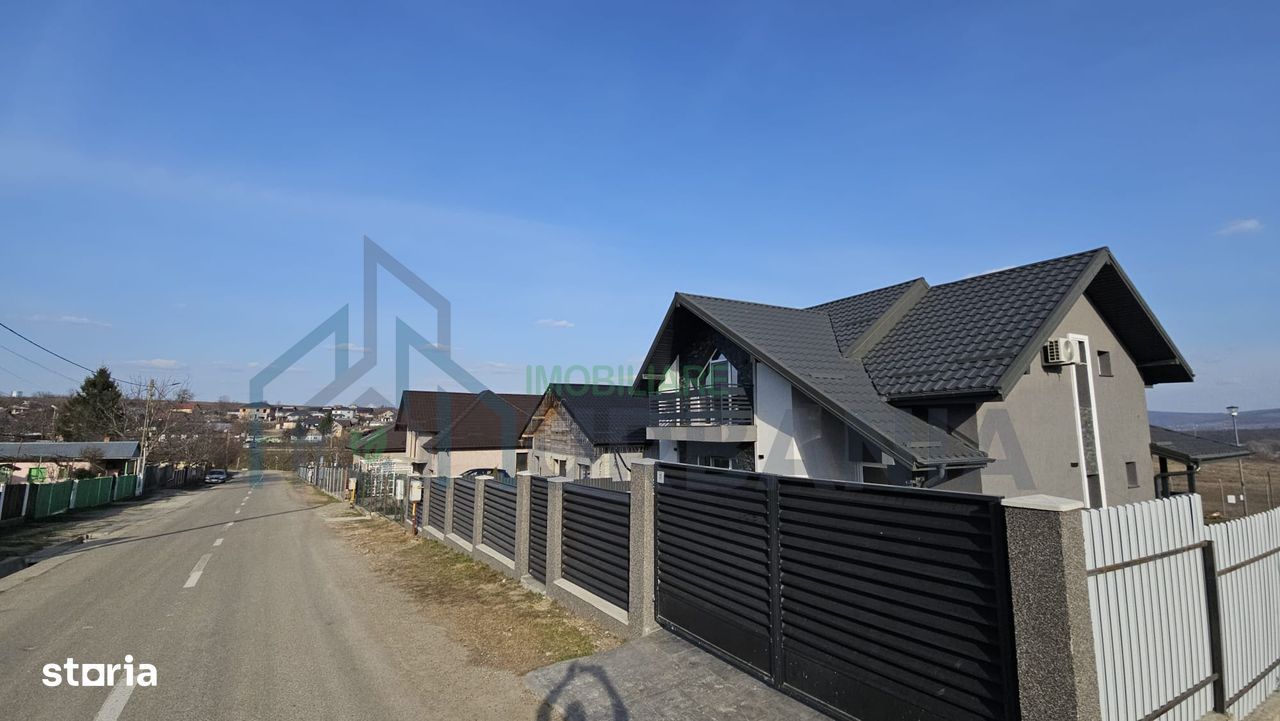 Casă modernă P+M cu vedere panoramică spre lac, Ciurbești, Miroslava - Poză 20