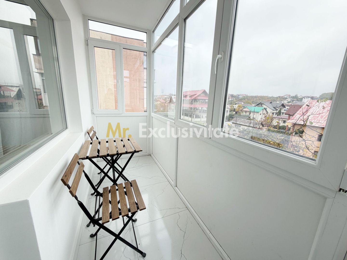 Inchiriere apartament 3 camere decomandat - cartier Trivale - Poză 12