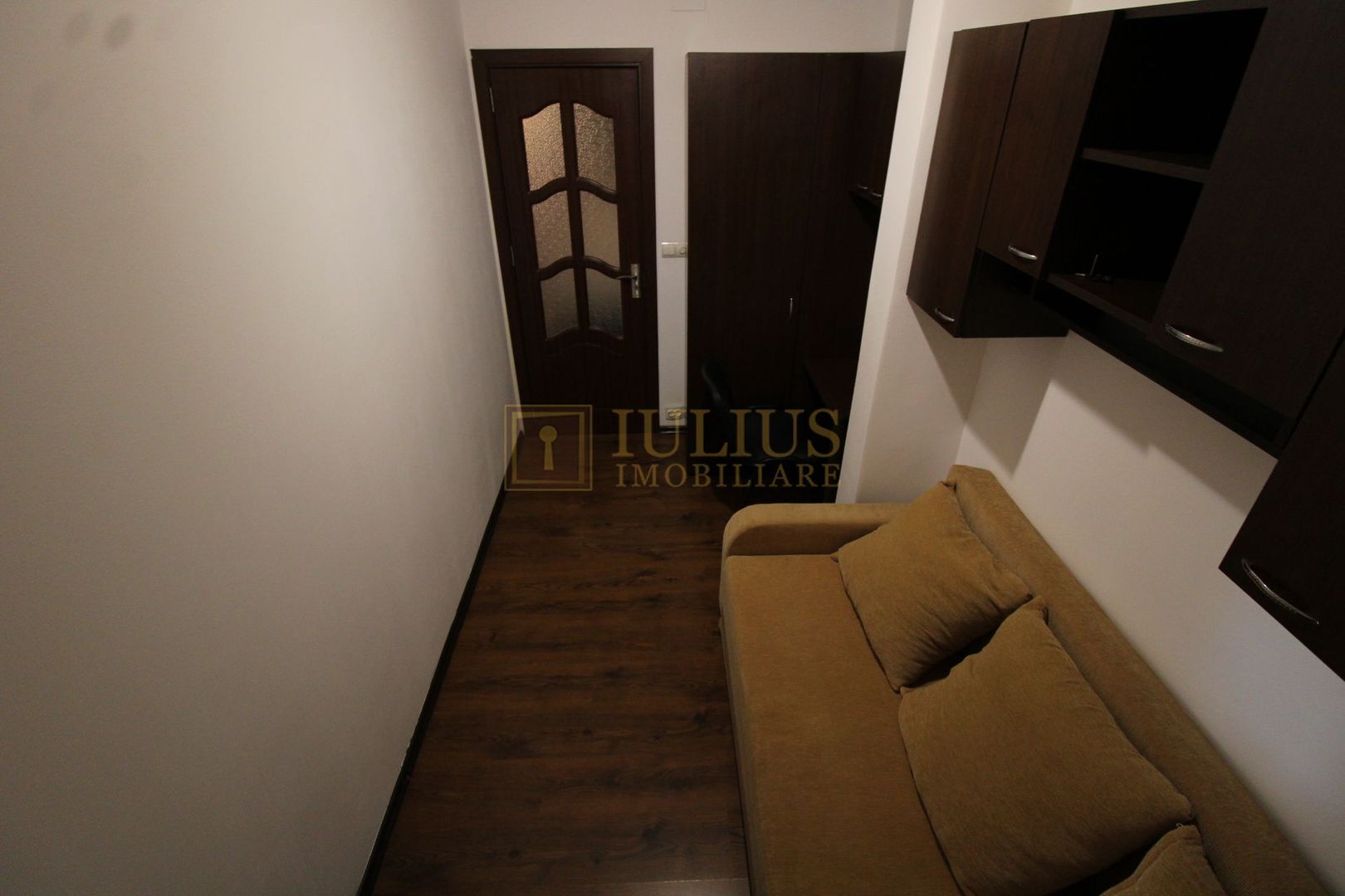 3 camere, parter- Complex - Poză 9