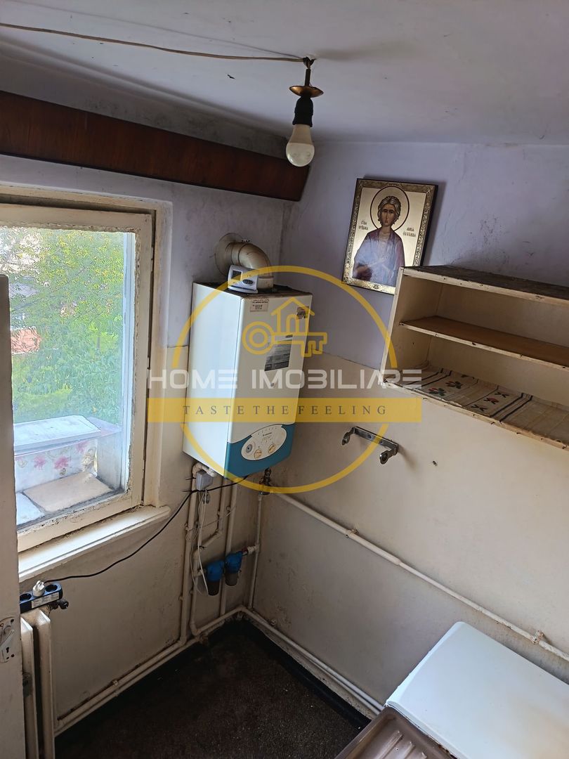 Apartament 2 camere zona Alexandru cel Bun 60000 euro - Poză 4