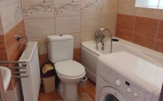 De inchiriat studio la casa, zona centrala Brasov, Schei - Poză 10