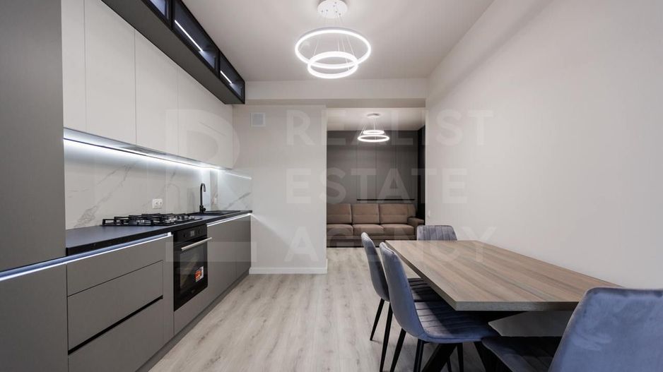 Vânzare, apartament, 2 camere + living, strada Jubiliară, Codru - Poză 5