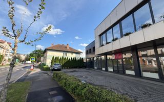 SPAȚIU COMERCIAL PREMIUM, LOCAȚIE EXCELENTĂ PENTRU BRANDURI CU AMBIȚII - Poză 3