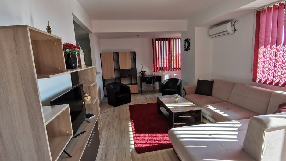 Prima inchiriere- apartament cu 3 camere in zona Prelungirea Ghencea - Poză 3