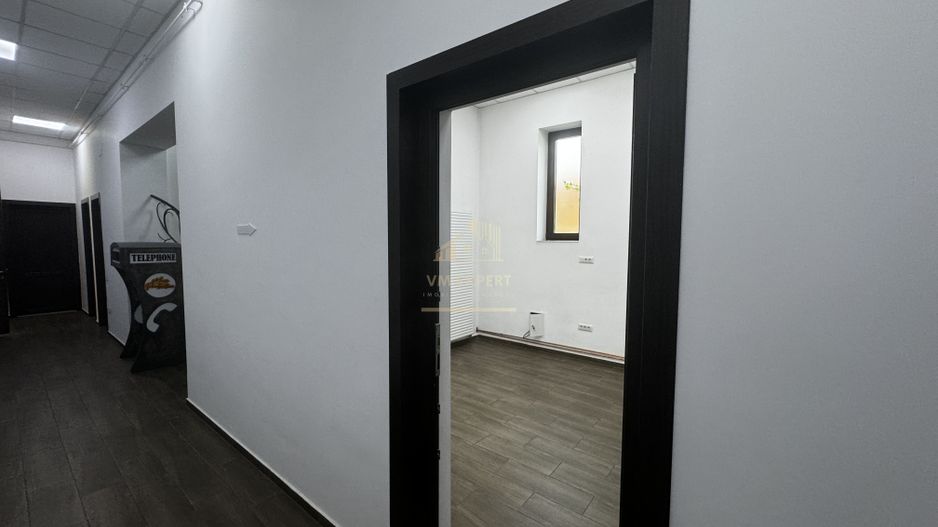 SPATIU COMERCIAL DE INCHIRIAT, 20 MP, ZONA CENTRALA, CAMPULUNG - Poză 8