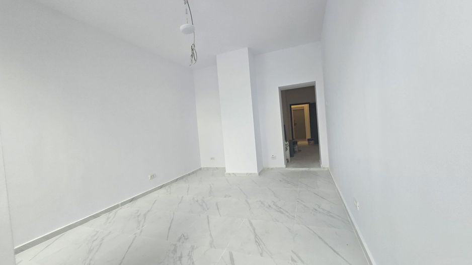 Spatiu comercial 44mp Dristor McDonald's Metrou Stradal Camil Ressu - Poză 4