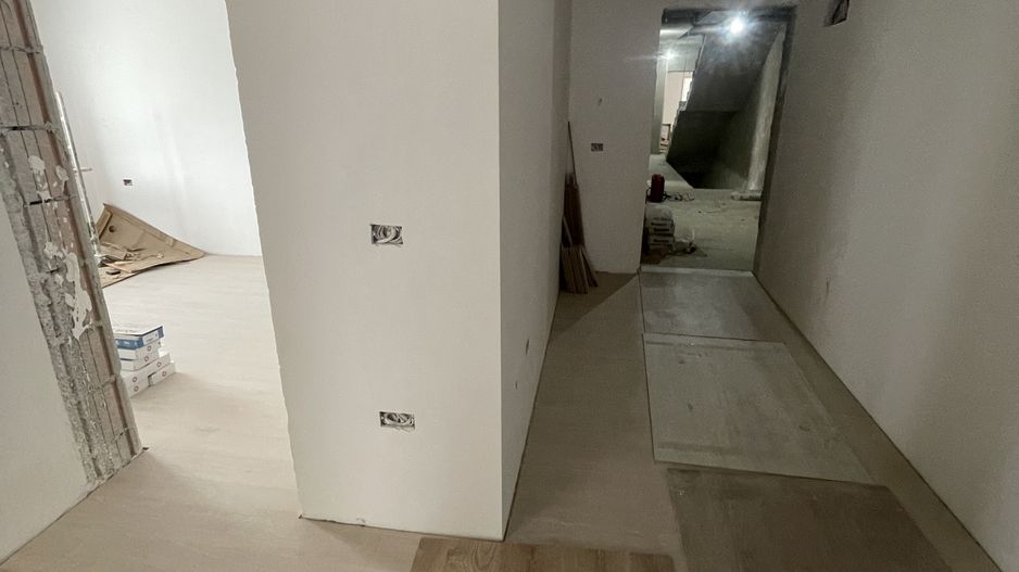 Giroc-Eso | Apartamente decomandate | Gradina proprie | Loc de parcare inclus - Poză 4