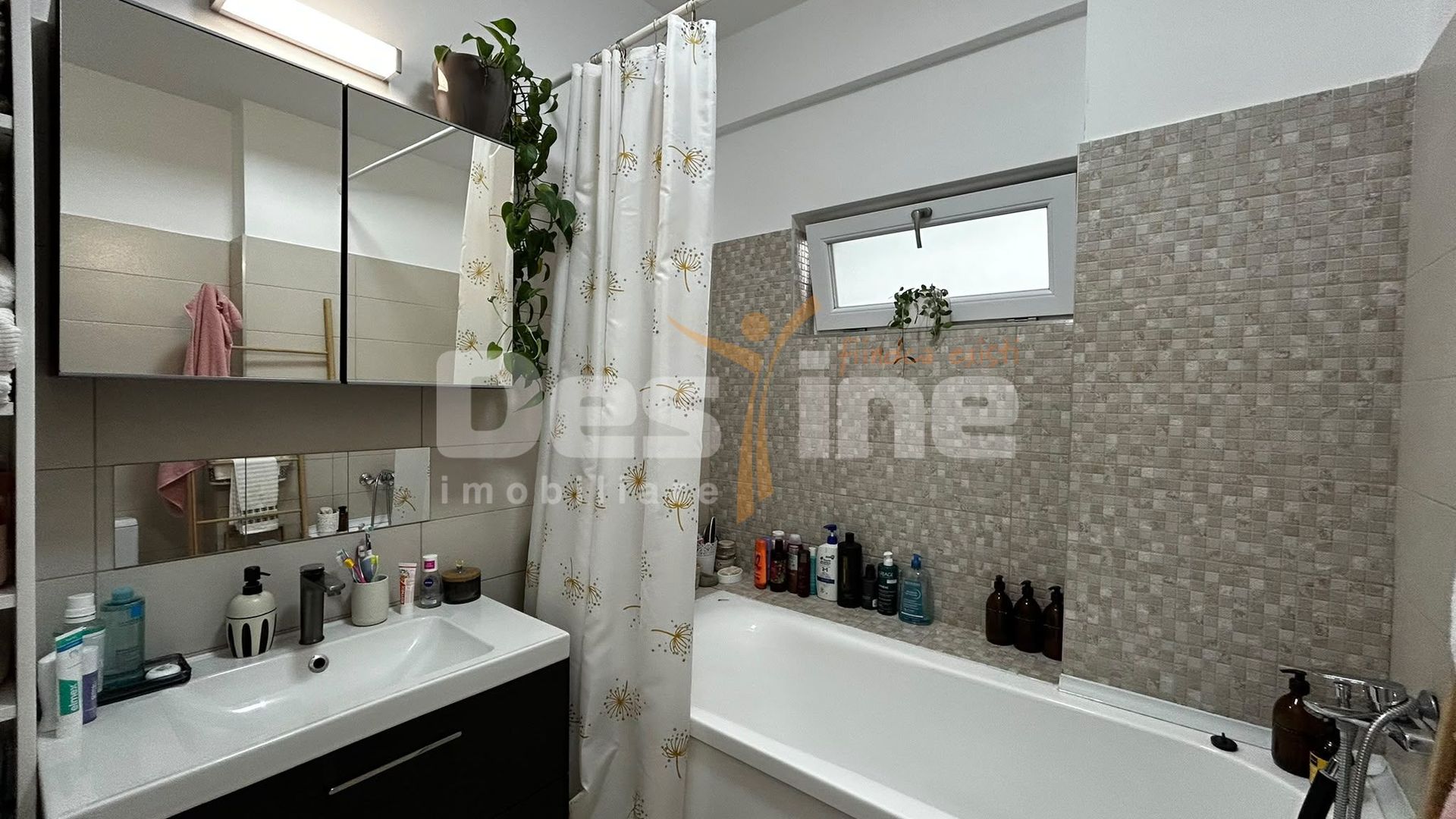 Apartament 3 camere Copou, 86 mp, mobilat si utilat, 2 locuri parcare - Poză 8