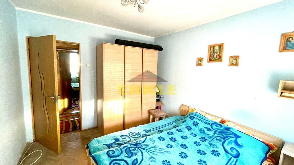 De vânzare apartament cu 4 camere decomandat, zona Bulevard - Poză 8