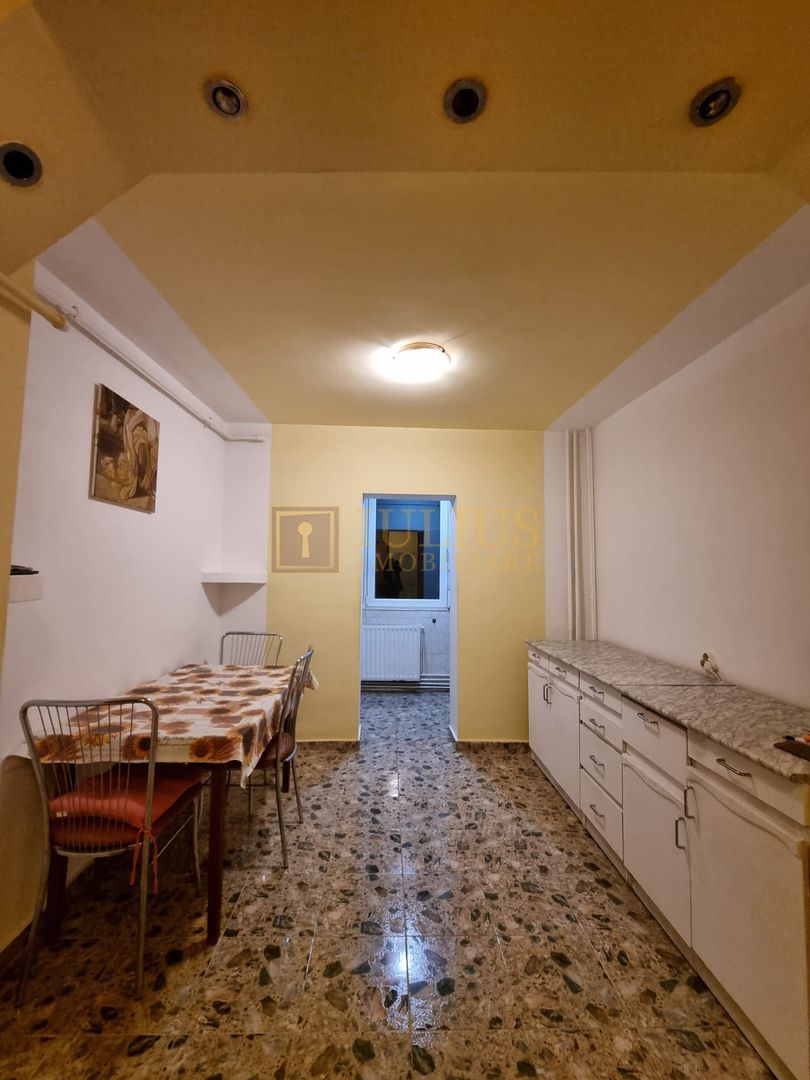 centrală proprie, aer conditionat, zonă liniștită, apartament spațios - Poză 3