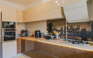 PALAZU MARE -  Vila Duplex cu 4 Camere, Panorama Superba si Curte Amenajata - Poză 14