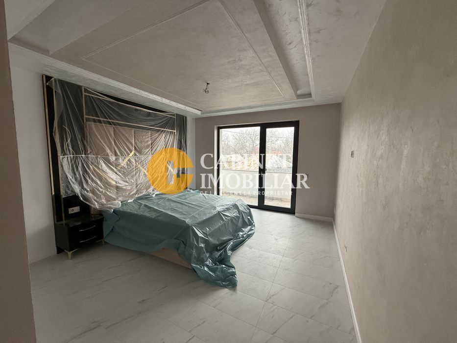 Casa PREMIUM - 5 camere - 3 bai - 750mp teren - La asfalt - Poză 8