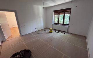 Apartament la casa de inchiriat, Parcul Sub Arini - Poză 3