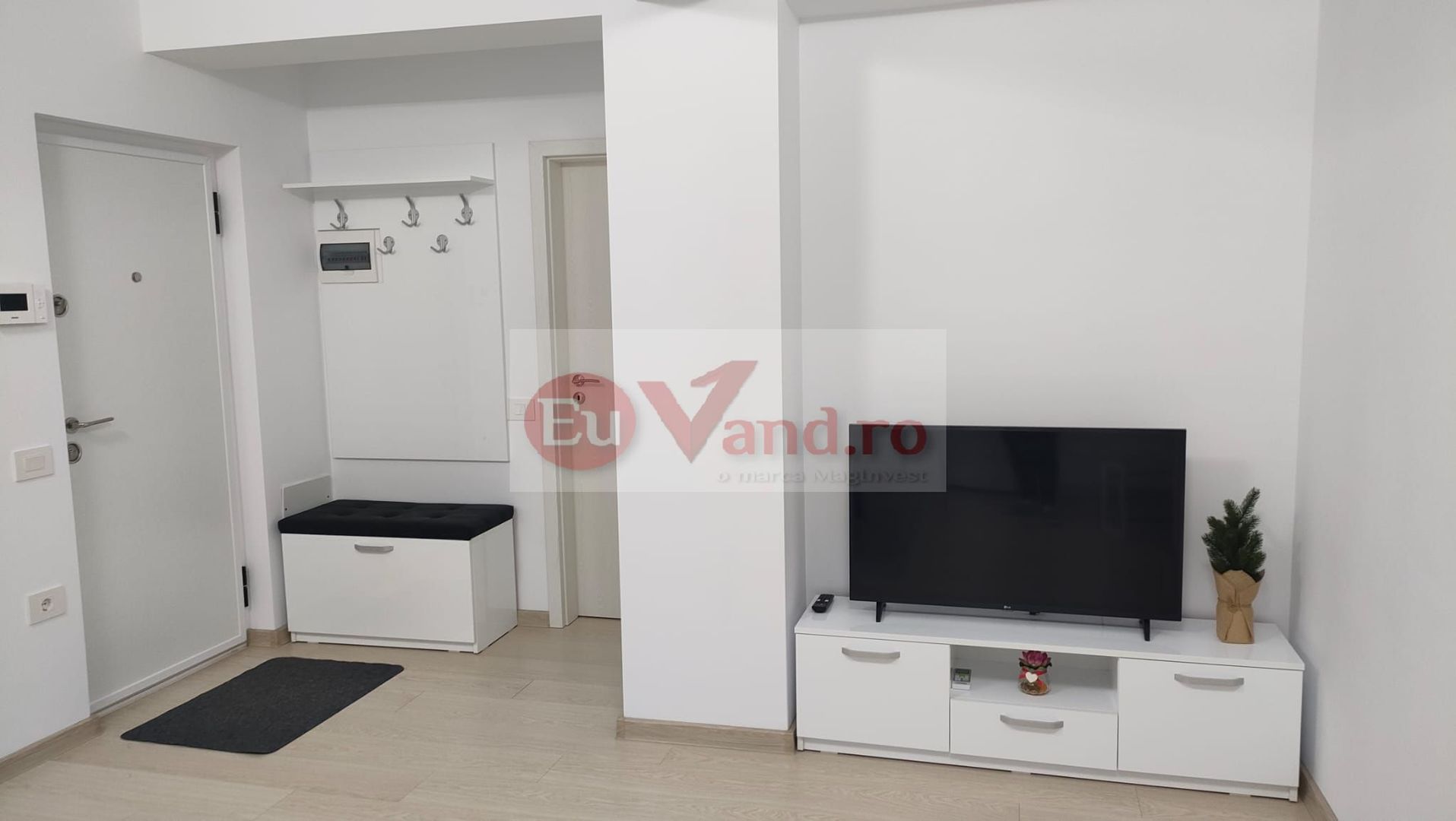 De inchiriat apartament cu 2 camere, bloc nou, Micro 17, et. 2, 550 euro - Poză 4
