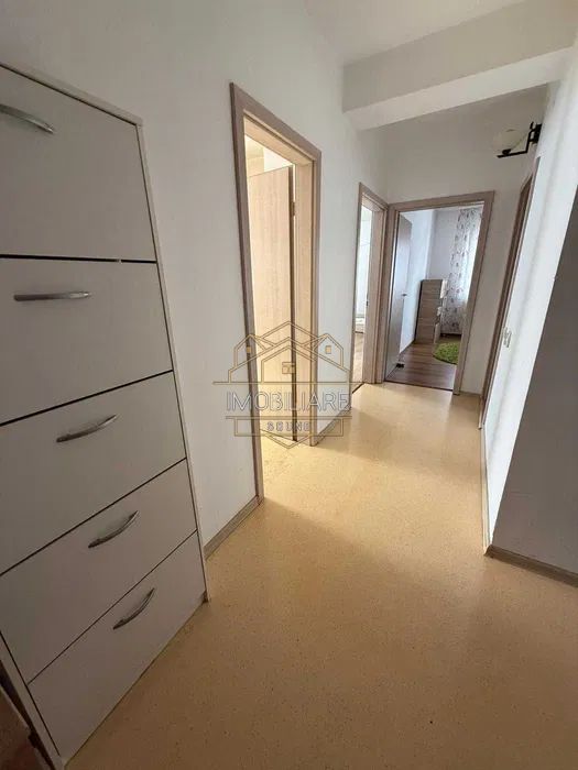 Apartament cu 2 camere spre închiriere - Poză 4