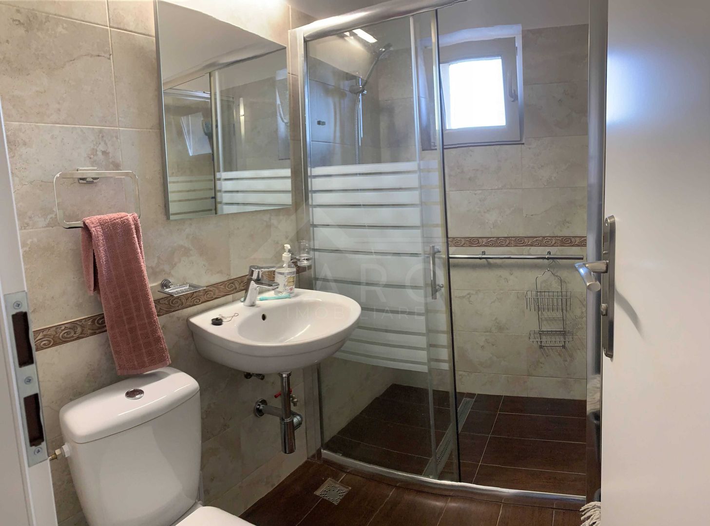 Apartament 2 Camere de Închiriat – Semicentral, Luminos, Modern, Economic. - Poză 5