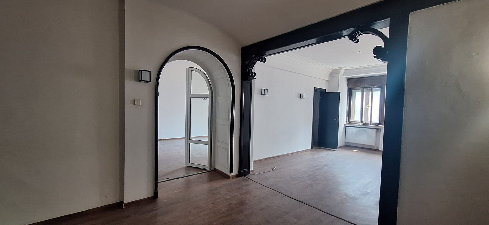 Apartament 4 camere Magheru 135mp Risc 1 - Poză 3