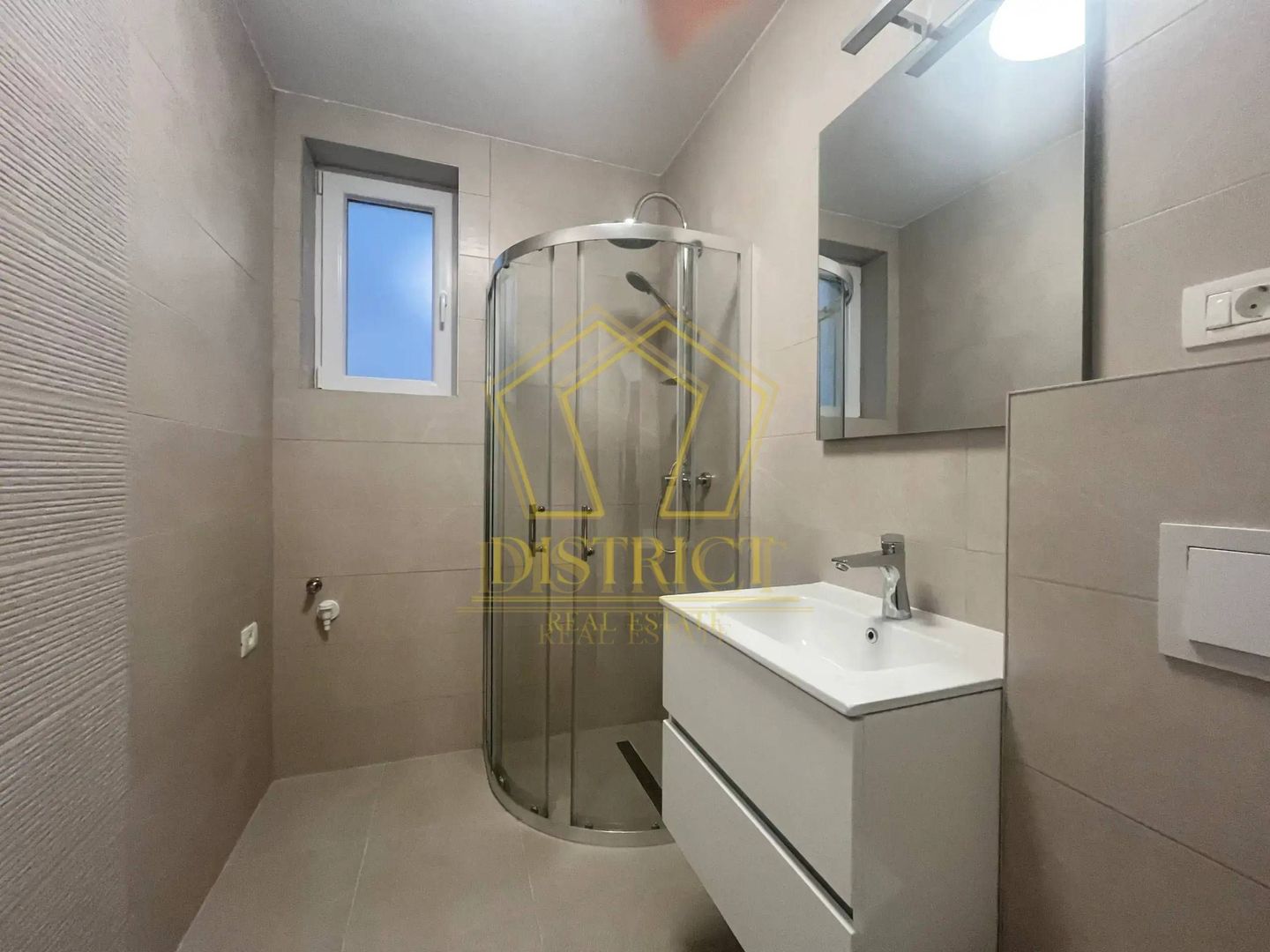 Apartament luminos cu o camera I Giroc - Poză 3