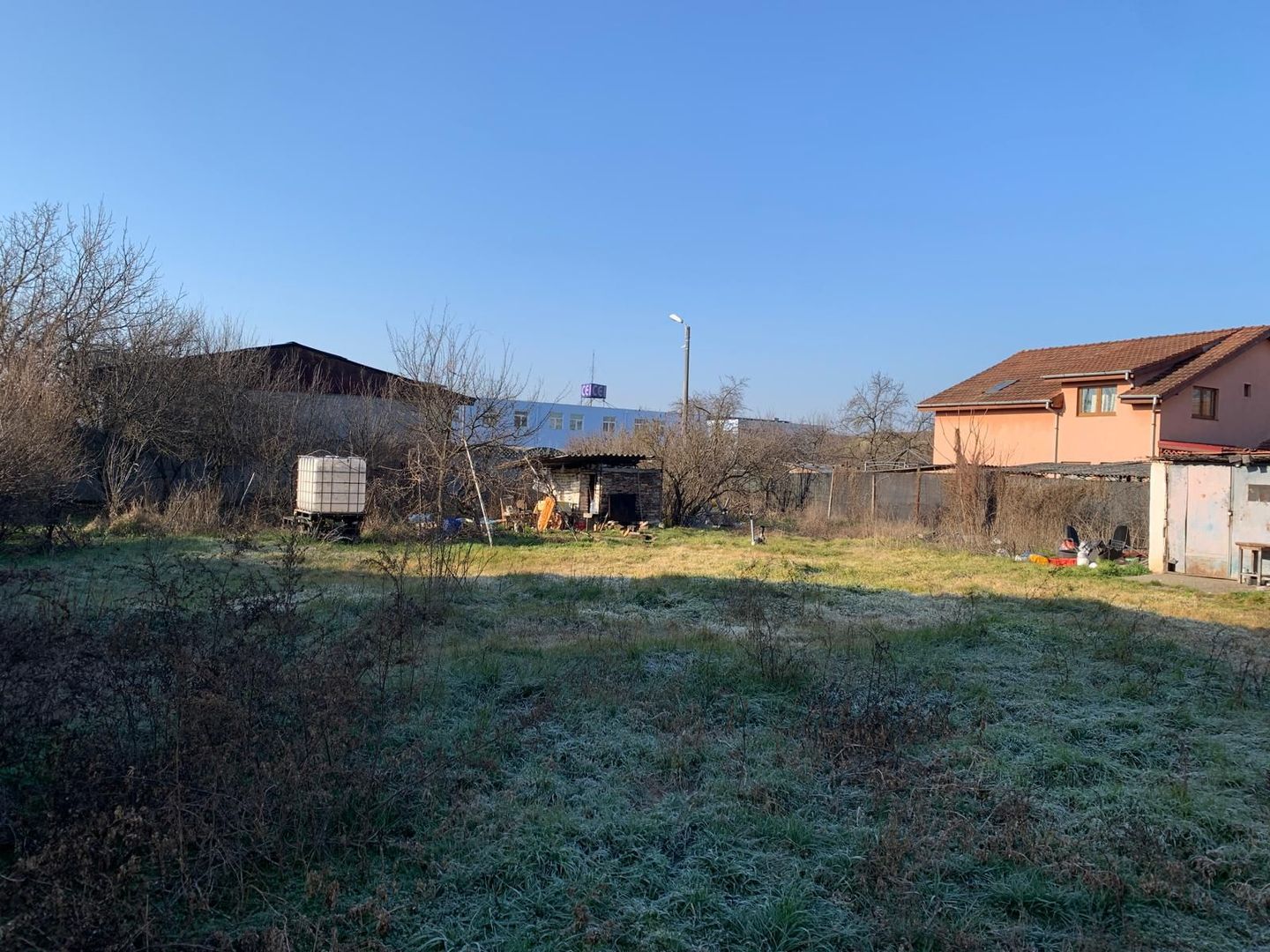 Teren intravilan 1.040 mp Lipovei-II de la Brad - Poză 2