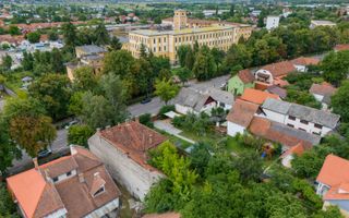 Casă spațioasă în centrul orașului Sfântu Gheorghe | Teren 1300 mp - Poză 23