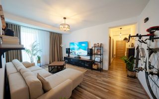 Apartament cu 3 camere, 2 balcoane si parcare, langa padure - Poză 4
