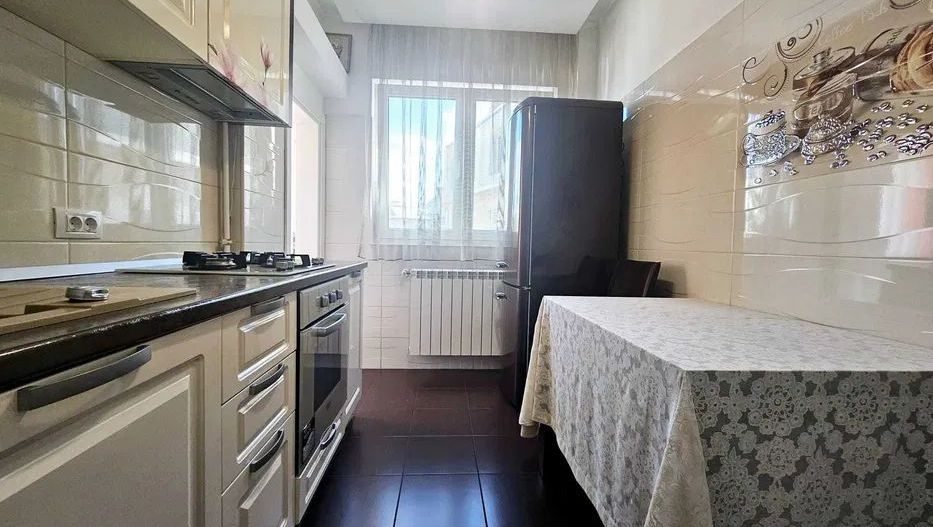 Apartament cu 3 camere de inchiriat, Cismigiu, Centrala Proprie - Poză 2