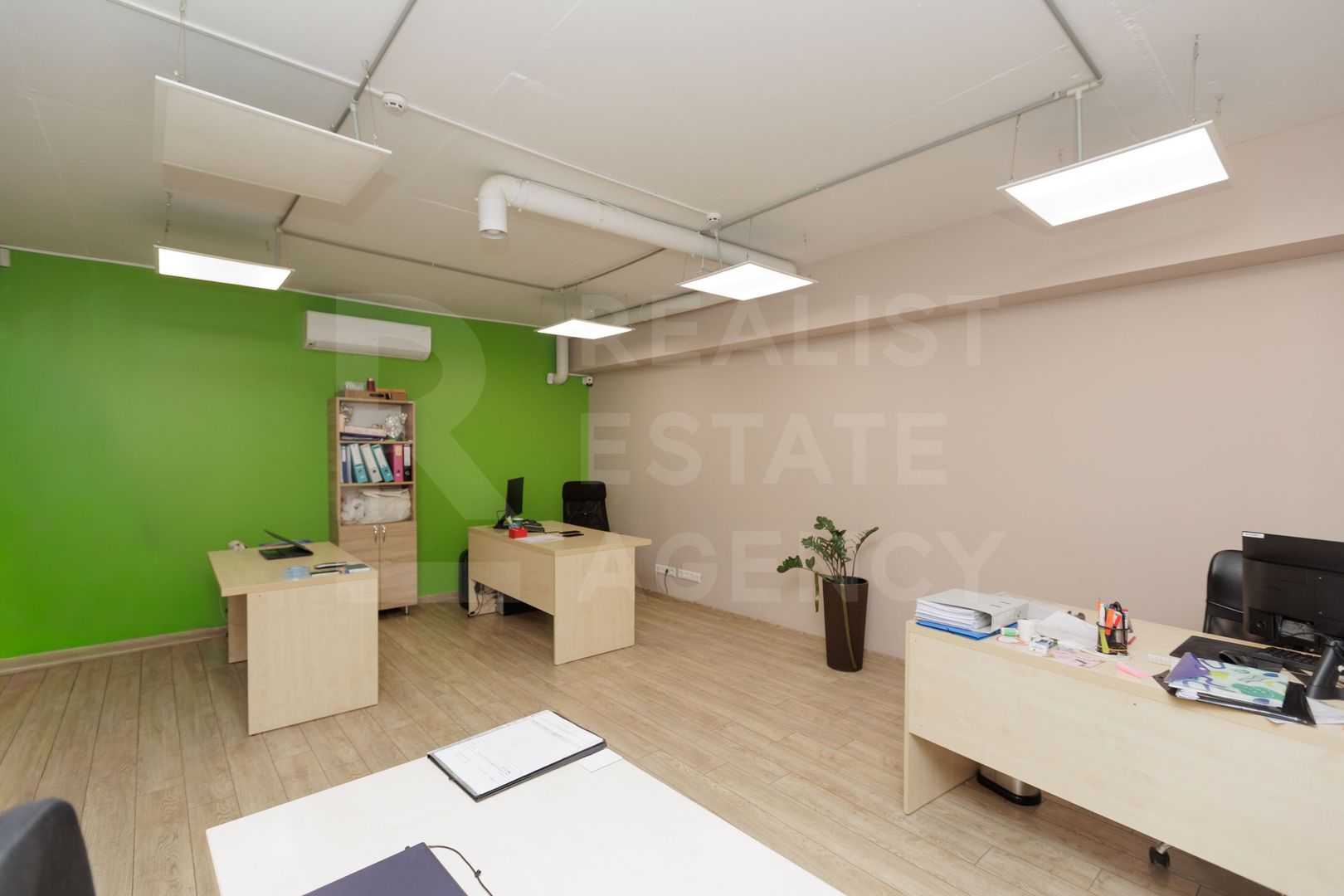 Chirie, oficiu 157 mp, strada București, Centru - Poză 12