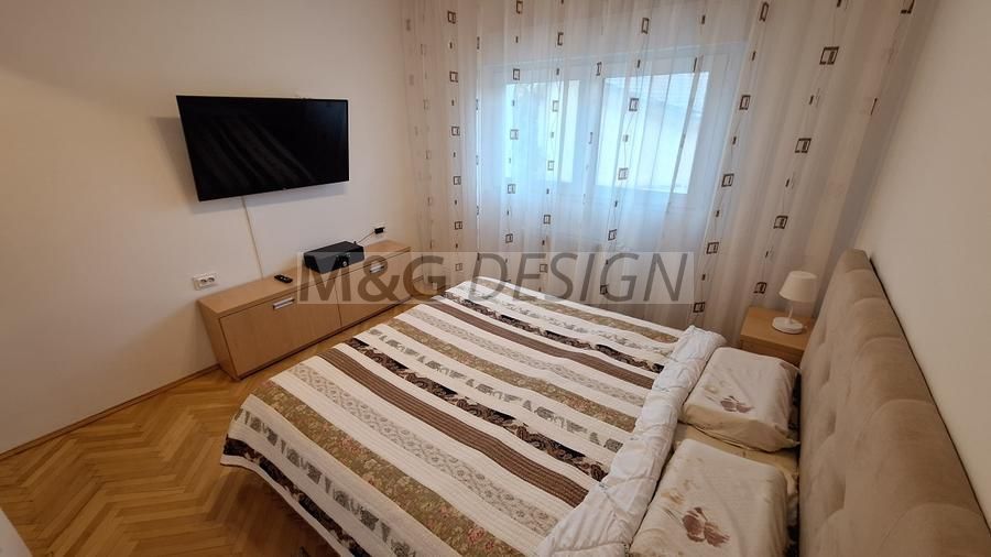 Apartament 4 camere Complexul Studentesc etaj 1 - Poză 7