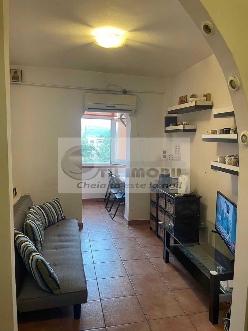 Apartament 3 camere Pacurari- 450 EURO - Poză 6