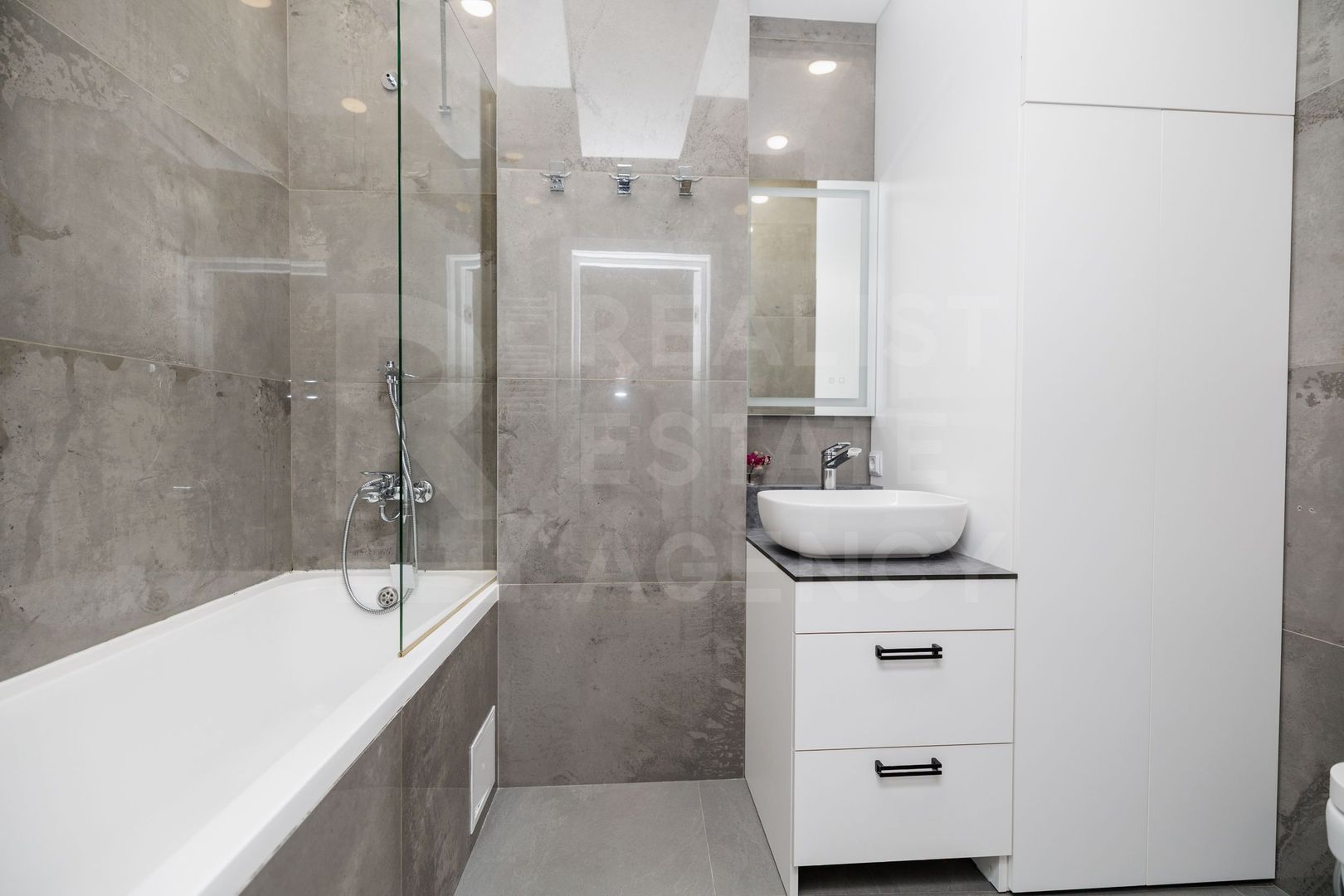 Chirie, apartament, 2 camere, str. Renasterii Nationale, Rîșcani - Poză 7