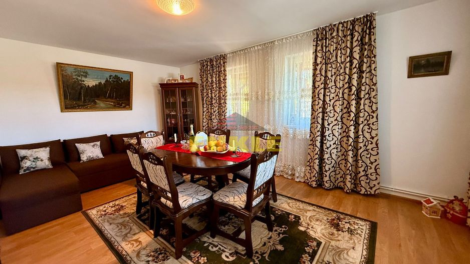 De vanzare casa P+M, zona Tulbureni, constuita in 2020 - Poză 3