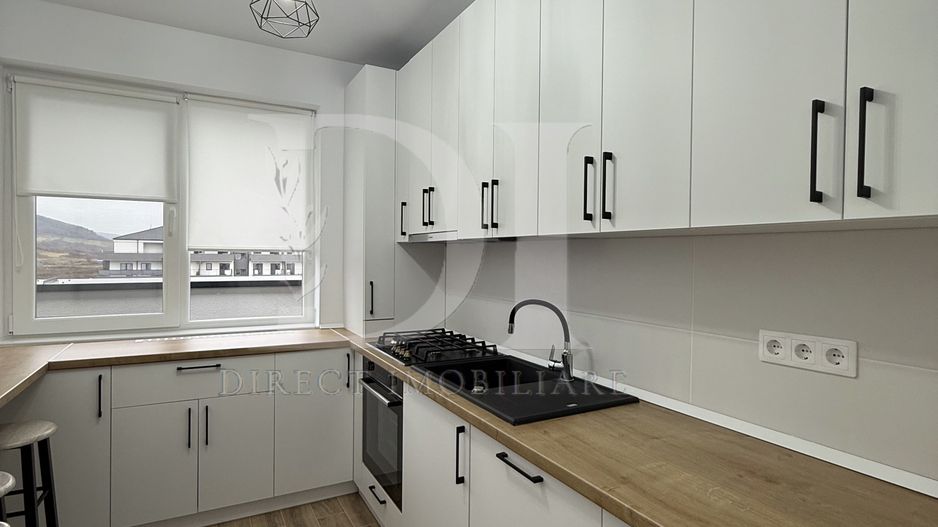 Apartament la cheie / terasa si parcare / Zona Terra - Poză 2