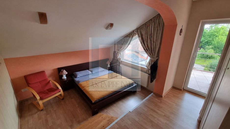 Casă spațioasă | 223 mp utili | teren 1.000 mp-zona Cristian/Brașov - Poză 12
