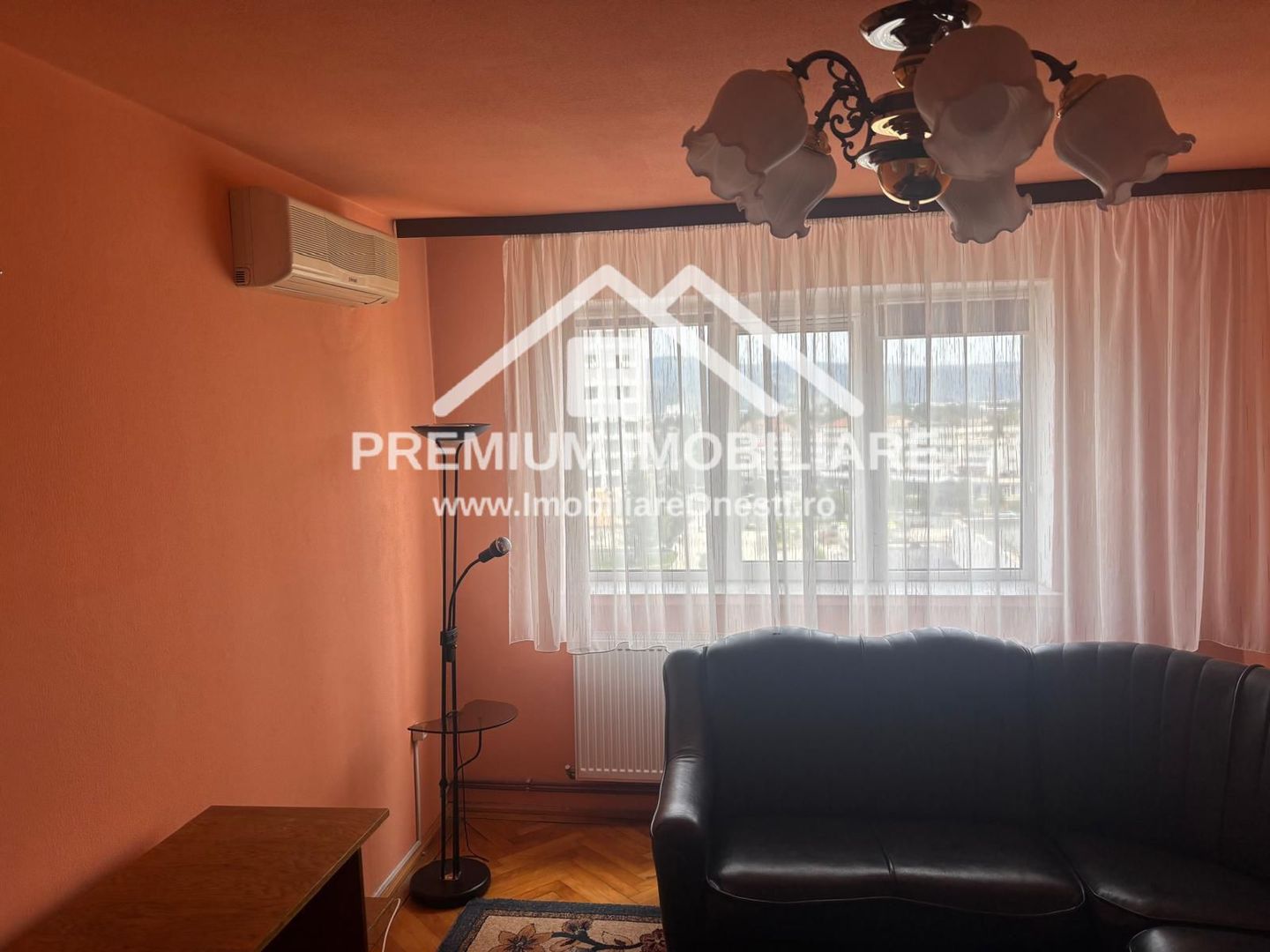 Apartament 3 camere de vanzare - Poză 5
