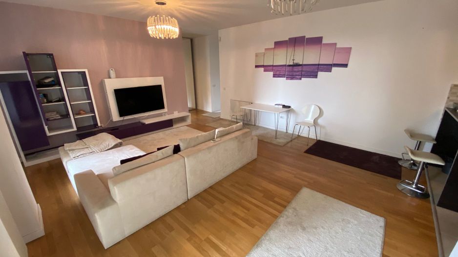 Spatios si modern cu garaj subteran - Poză 4