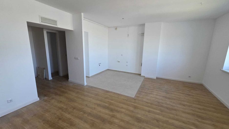 De vanzare Apartament 3 camere Rin grand residence, sector 4 - Poză 1