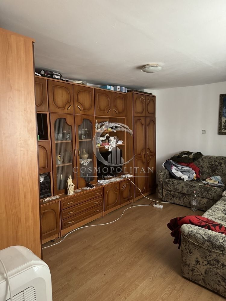 Casa cu 5 camere in zona D. Filipescu Posta teren 400mp Pret: 110.000 neg. - Poză 3
