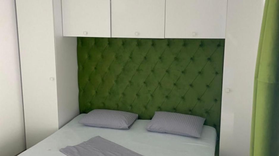 Apartament 2 cam. de vanzare 61mp + terasa 15 mp la 30 m de plaja - Mamaia Nord - Poză 14