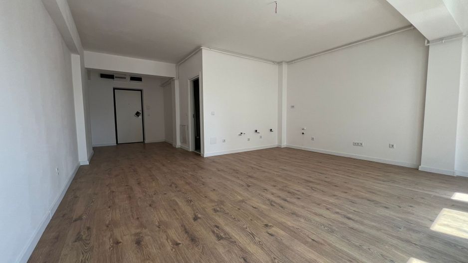 Studio Modern | Ivory Residence | 40 mp - Poză 2