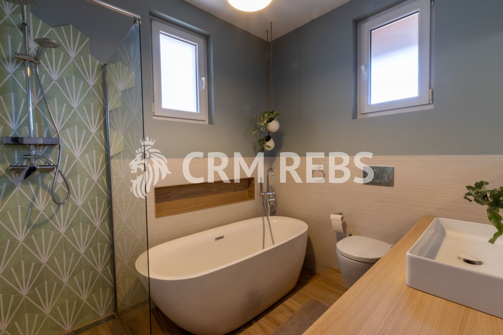 Hotel de vanzare cu priveliste la mare - Poză 5