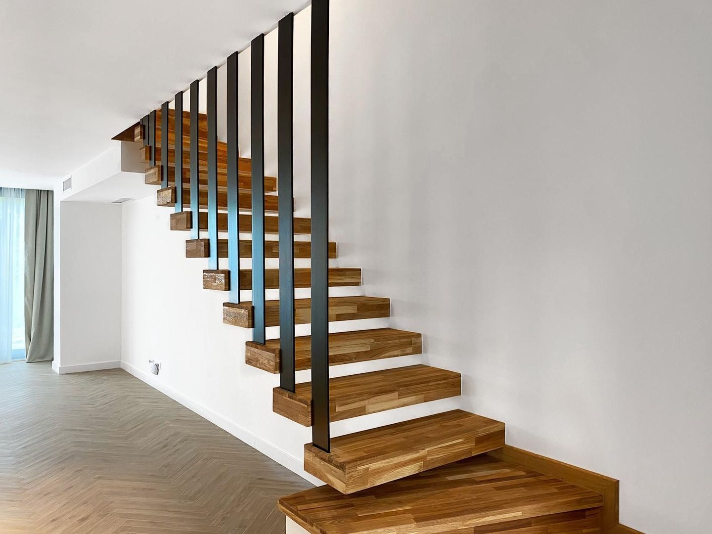 CASA LUX  inchiriat Pipera Dragoș Vodă Finisaje premium design modern - Poză 3