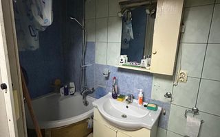Apartament 1 Camera I Baie I Etaj 4/4 I Central - Poză 8