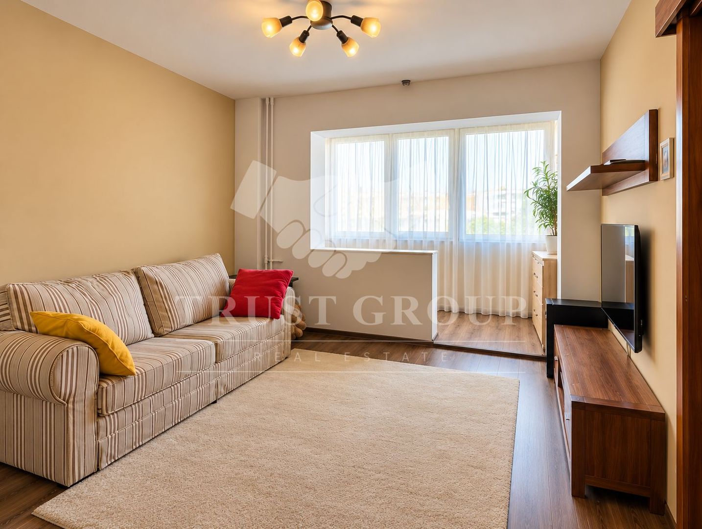 Apartament 2 camere Polonă | Imobil 1982 - Poză 2