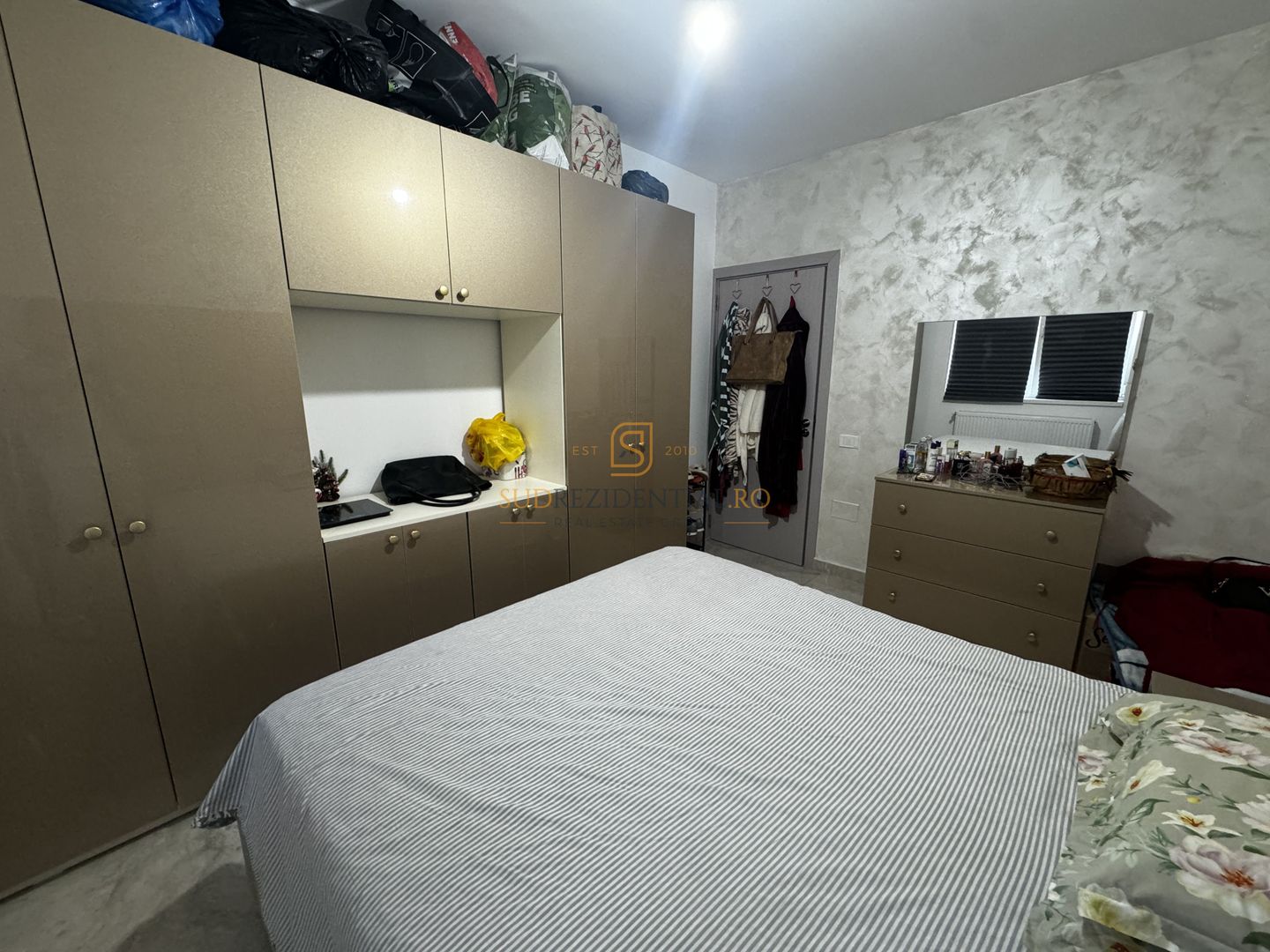 APARTAMENT PREMIUM 3 CAMERE | 74 MP | CURTE PROPRIE 61 MP | MOBILAT - Poză 3