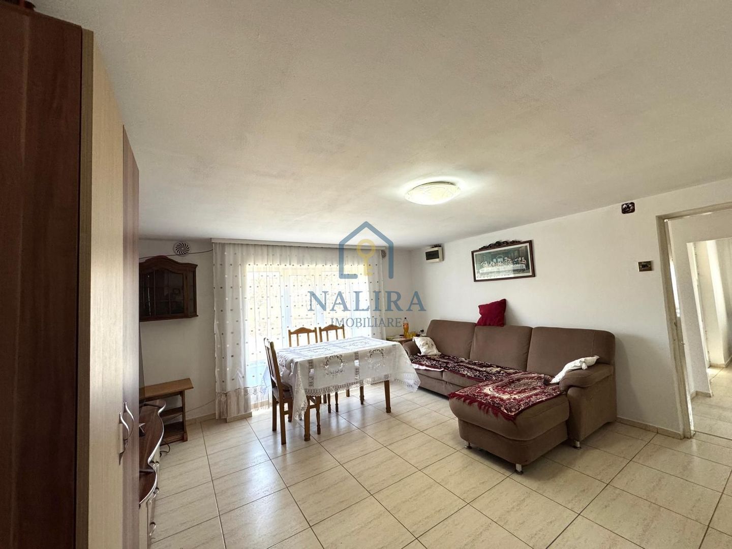 Casa de caramida de vanzare Surdesti cu teren intravilan 5000mp - Poză 7