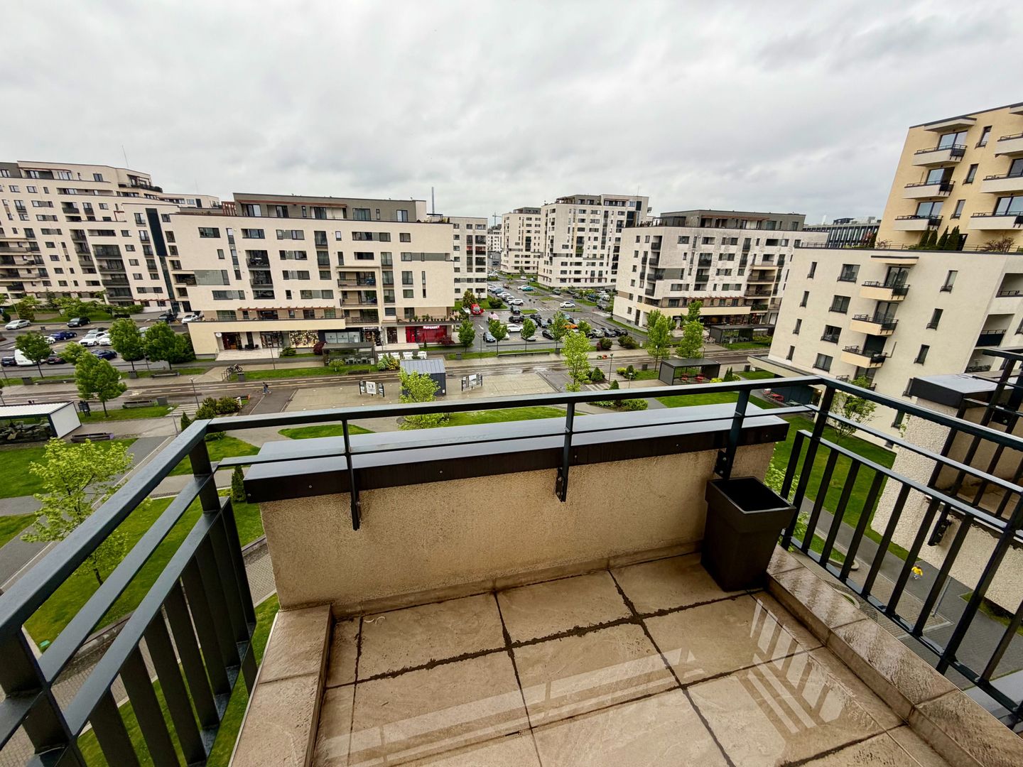 Apartament 2 camere Kasper cu vedere la pietonala - Poză 12