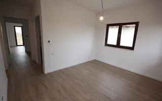 VILA INDIVIDUALA FINISATA LA CHEIE - Poză 12